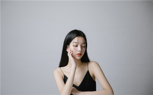 晚上直播比较污免费的